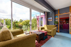 Sitting Room- click for photo gallery